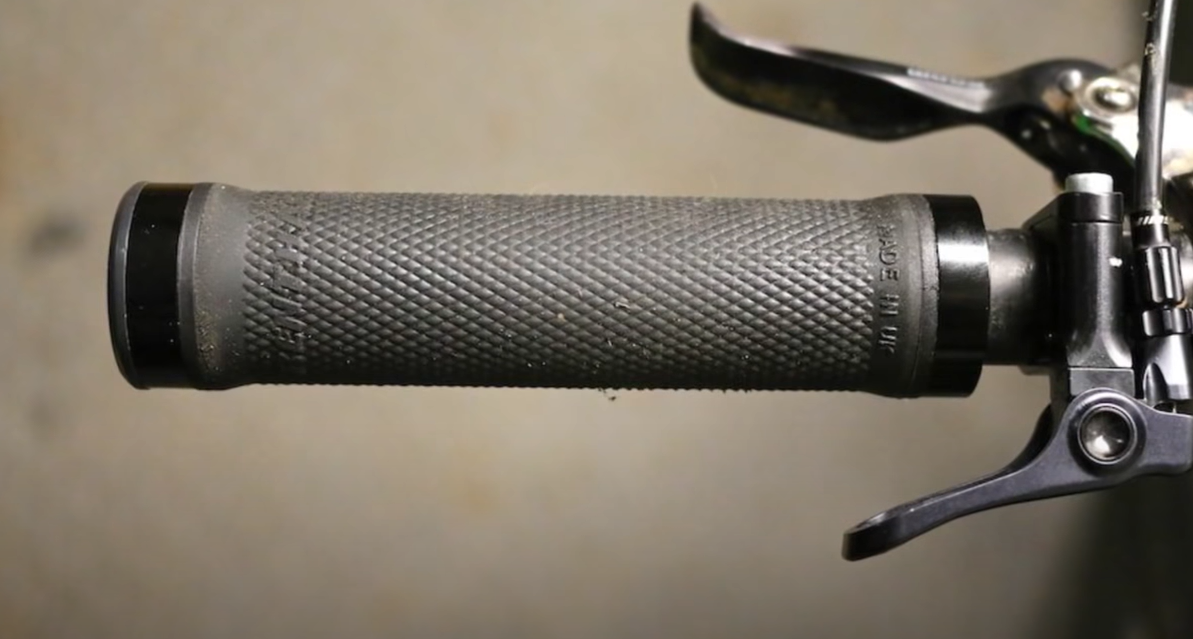 best mtb grips for big hands best mtb grips for big hands