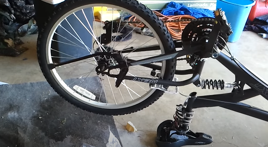 read mount kickstand