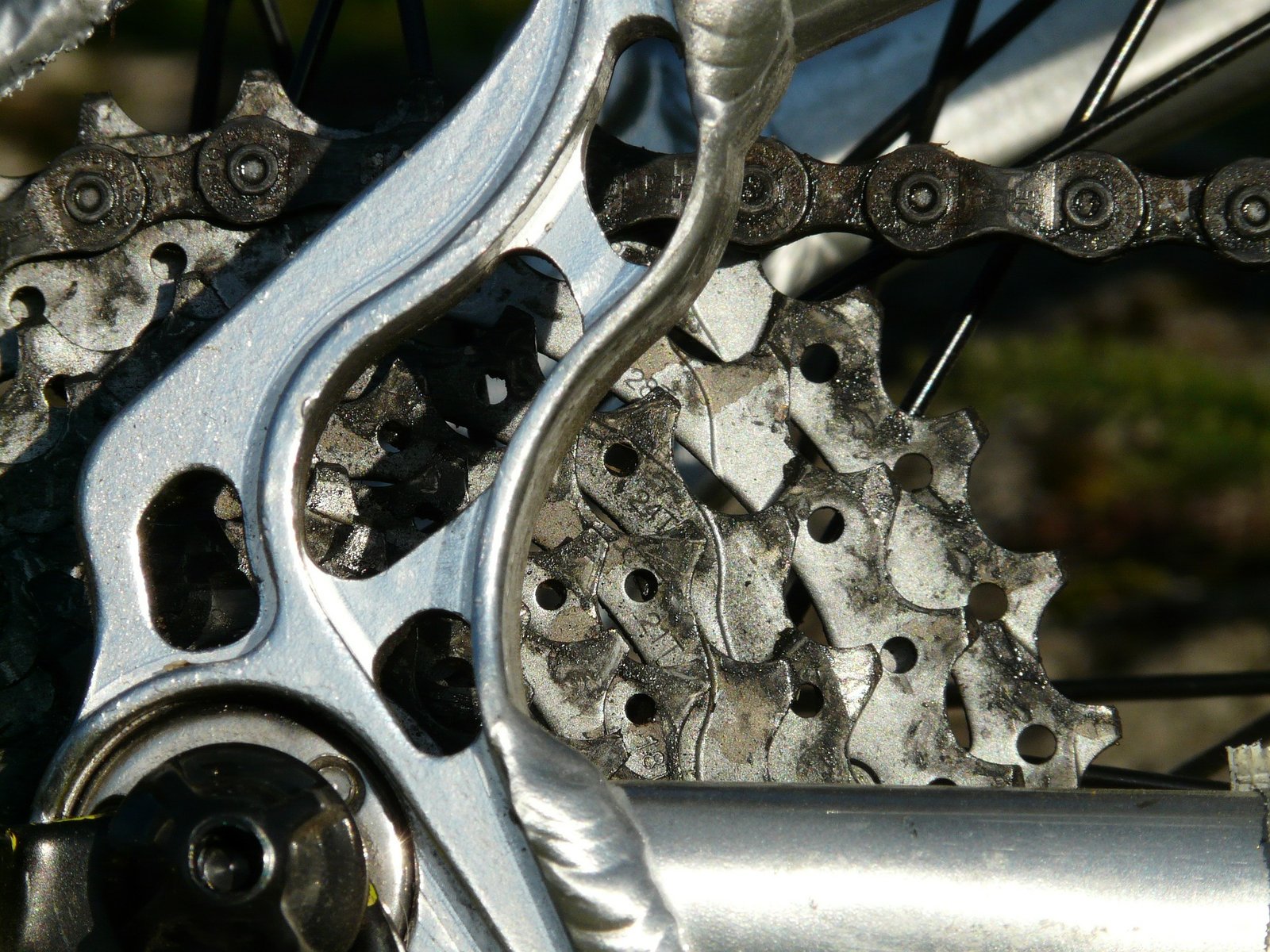 when to replace mtb chains
