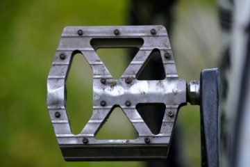 best mtb flat pedals