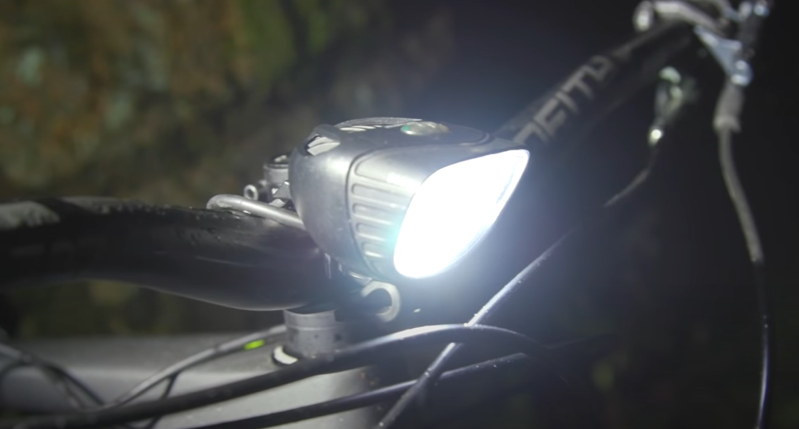 Best Mountain Bike Lights: Top 5 MTB Lights for Night Riding - Bicyclyas